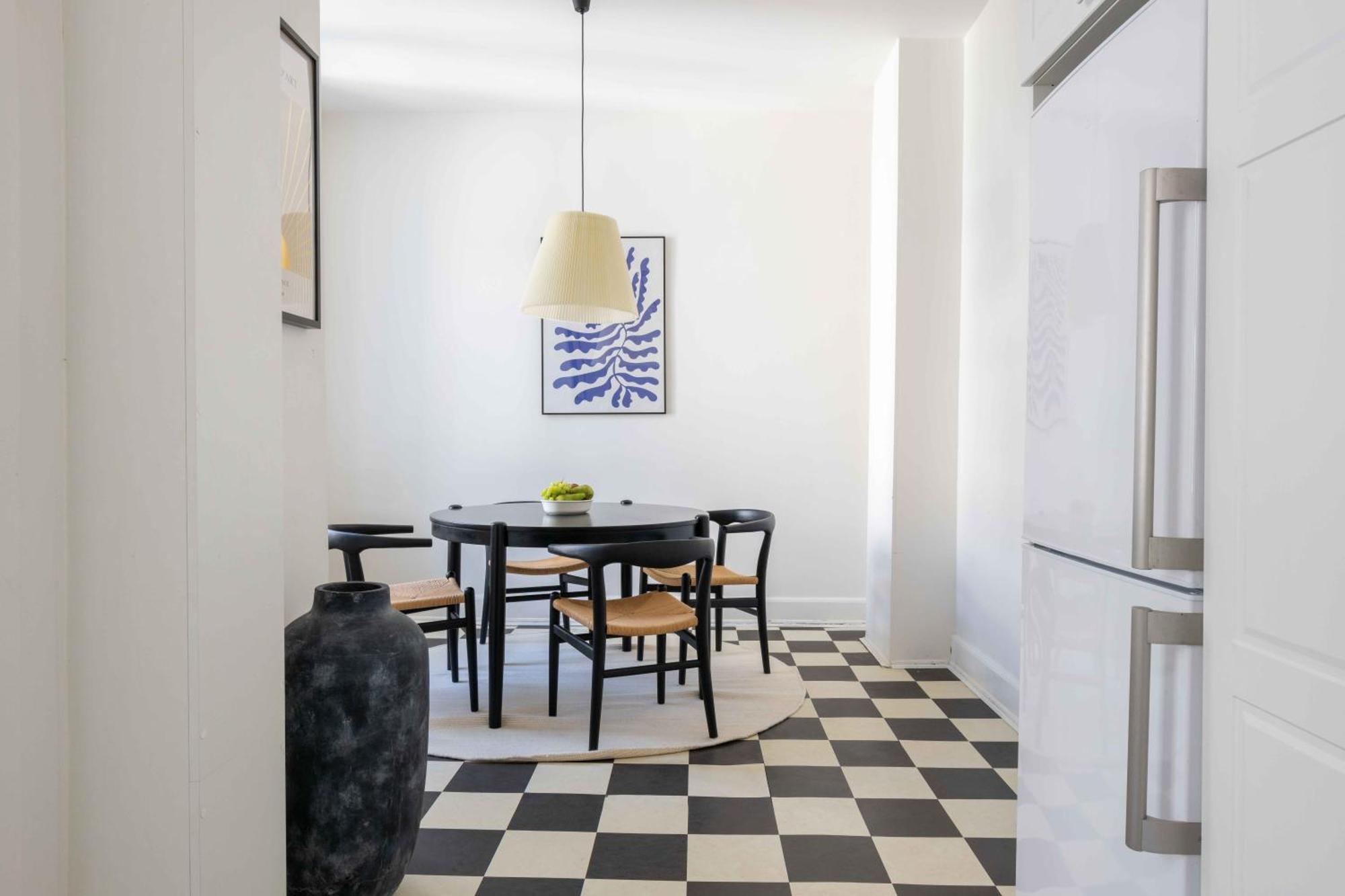 Lovely 3Br Manor Apartment 5 Min From Tivoli Gardens Копенгаген Экстерьер фото